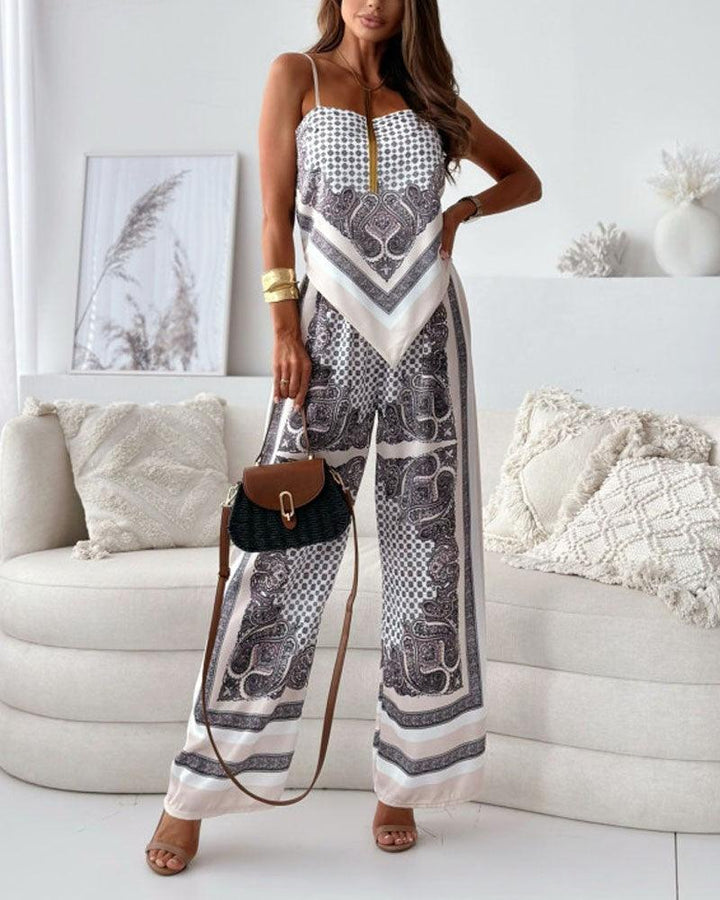 Queen Printed Lace-Up Vest & Pants Set